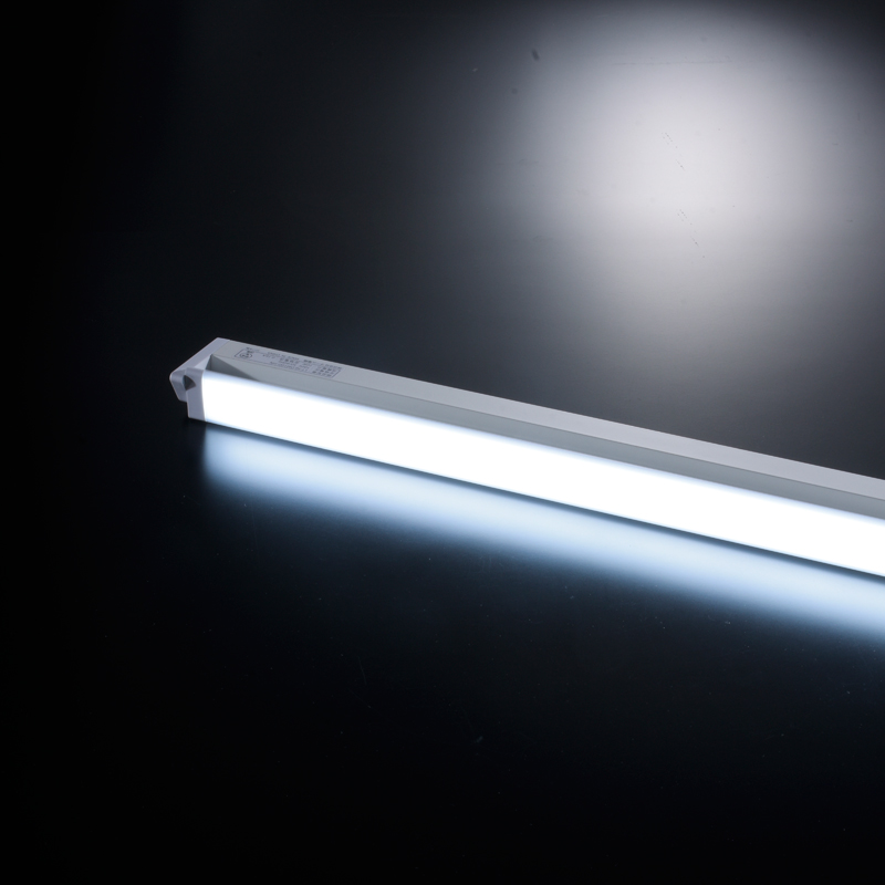 LEDエコスリム多目的灯 10W 昼光色 [品番]07-8539｜株式会社オーム電機